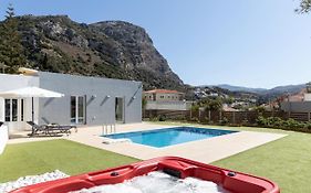 Villa Neonis
