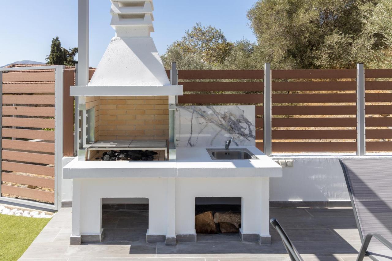 Villa Neonis Σπήλι Εξωτερικό φωτογραφία