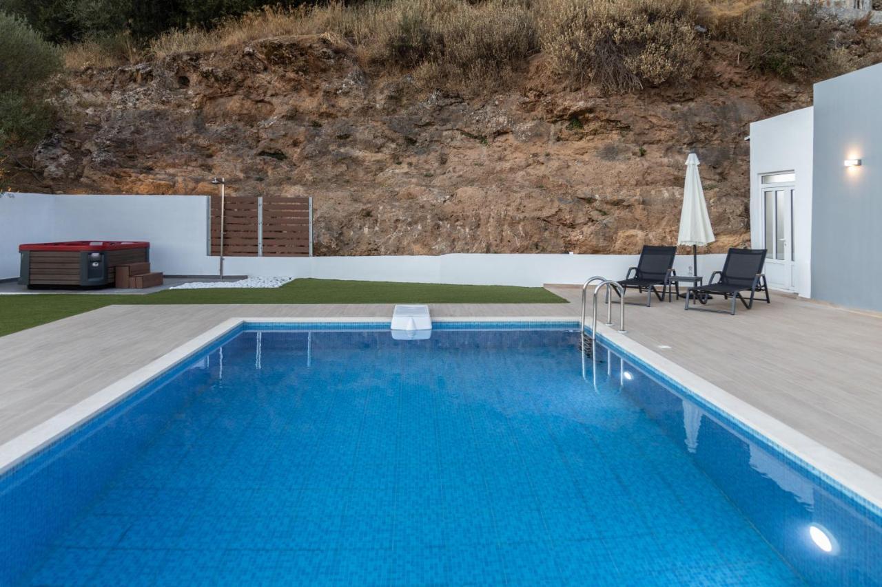 Villa Neonis Σπήλι Εξωτερικό φωτογραφία